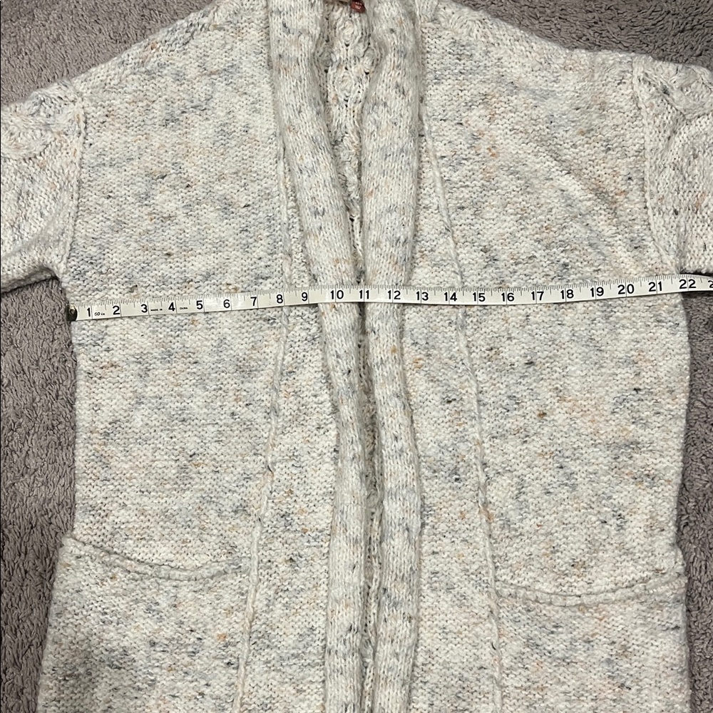 NWOT Anthropologie Pilcro Textured Knit Sweater in Cream and Gray - Picture 5 of 7
